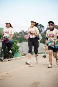 BIB: 8138
                            <button type="button" onclick="openModal(18895571)" class="btn btn-primary btn-sm float-right btn-popup" data-toggle="modal" data-target=".modal-high-quality">
                        <i class="fas fa-shopping-cart"></i> Add to Cart
                    </button>
                                            <button type="button" onclick="isThisMe(18895571, true)" class="btn btn-success btn-sm float-right btn-popup btn-isme hidden" data-toggle="tooltip" data-placement="bottom" title="นี่คือรูปของคุณใช่ไหม คลิกที่นี่เพื่อเอาเข้าอัลบั้ม">
                        <i class="fas fa-plus"></i> Add to album
                    </button>
                    <button type="button" onclick="isThisMe(18895571, false)" class="btn btn-warning btn-sm float-right btn-popup btn-isnotme hidden">
                        <i class="fas fa-ban"></i> Remove from album
                    </button>